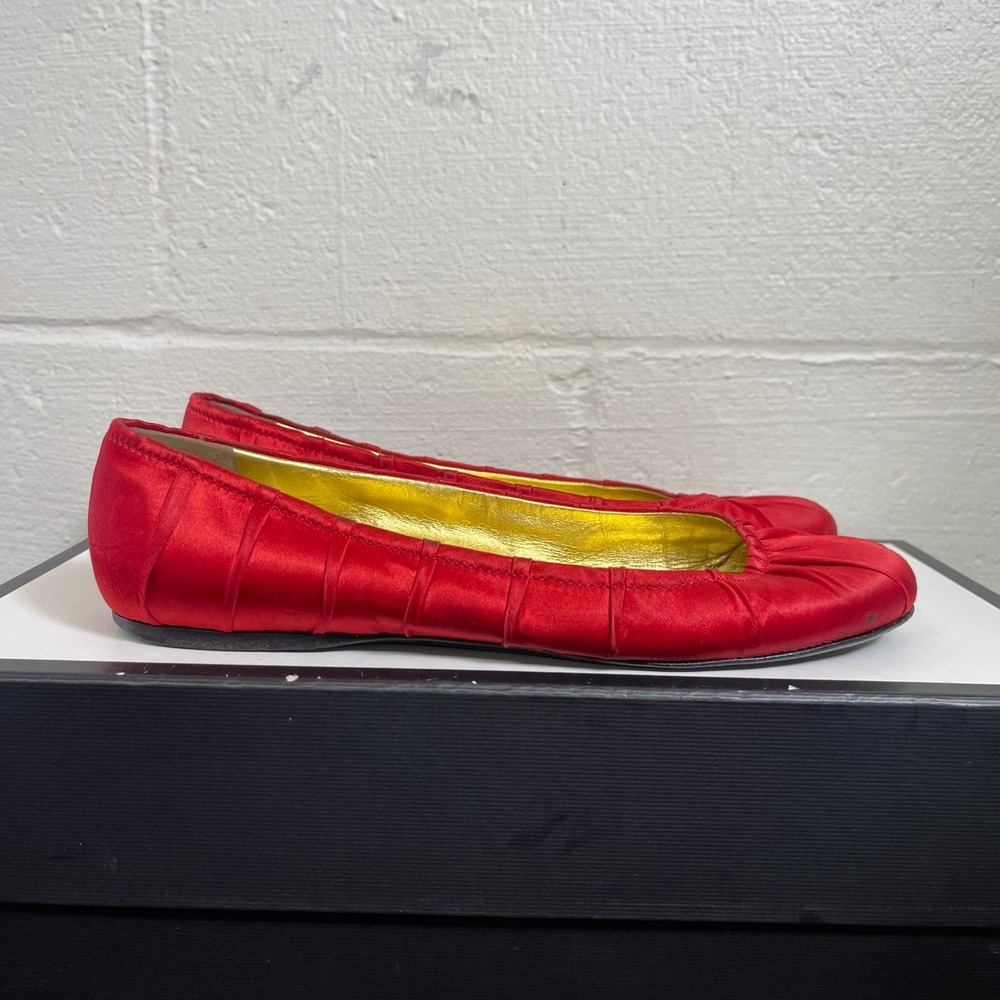 Vintage Prada Red Satin Pleated Ballet Flats Shoes Slip On Women 37.5 EU/7.5 US - Picture 1 of 14